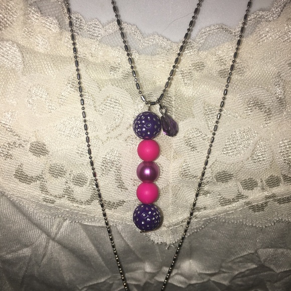 Purple & pink pendant on silver chain NWT - Picture 2 of 4